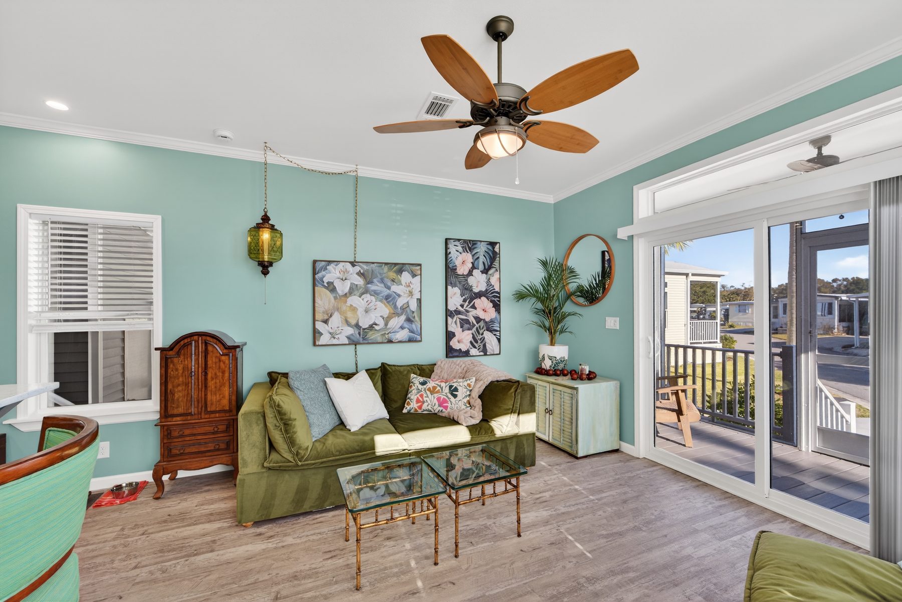 Living room toward sliding glass doors to back deck